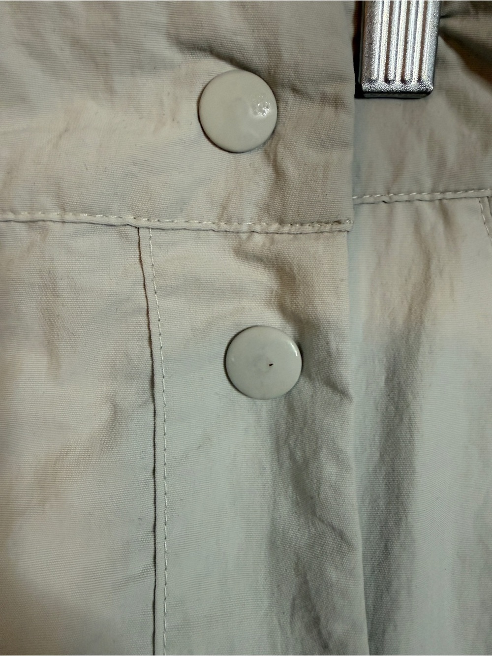 Nike Cream Colored Snap-Front Athletic Skort Woman’s Size Small - Picture 4 of 10